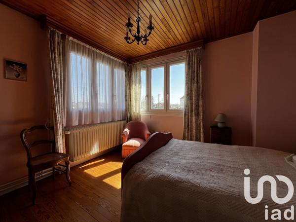 Maison 5 pièces de 84 m² à Paray-Vieille-Poste (91550)