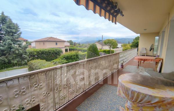 Maison 207 m2 - 8 pièces à Pont-de-l'Isère - Potentiel de deux logements distincts