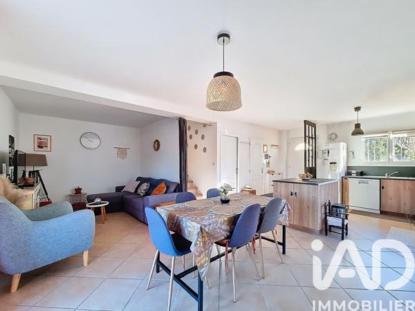 Maison à vendre 4 pièces 86 m² Aigues-Vives