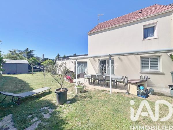 Maison à vendre 6 pièces 122 m² Sainte-Geneviève-des-Bois