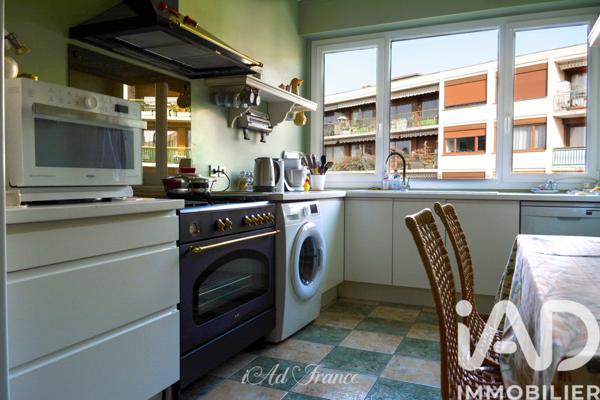 Appartement à vendre 4 pièces 112 m² Noisy-le-Roi