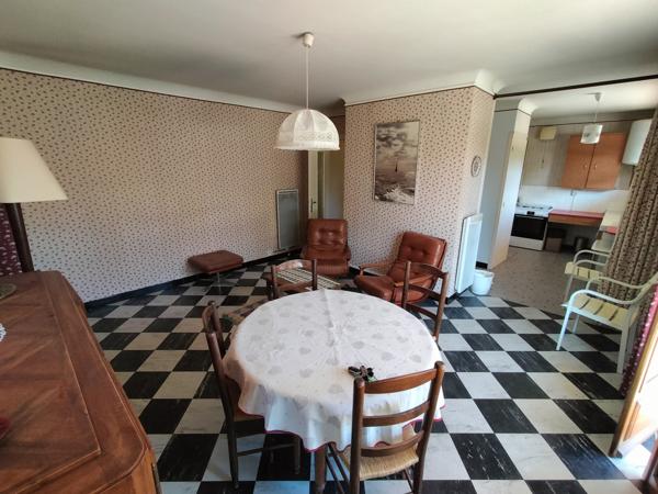 Les Monts Vaste T2 loué meublé. Chambéry (73000)