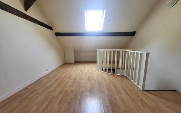 Maison à vendre    3 pièces • 48 m2 Villenoy