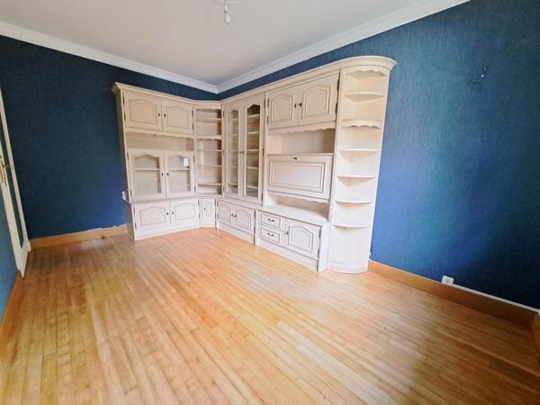 Maison à ALENCON, 61000 - 6 pièces 125m²