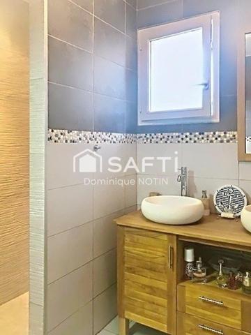 MAISON PLAIN PIED DPE B 115 m² 5 Chb terrain 700m²