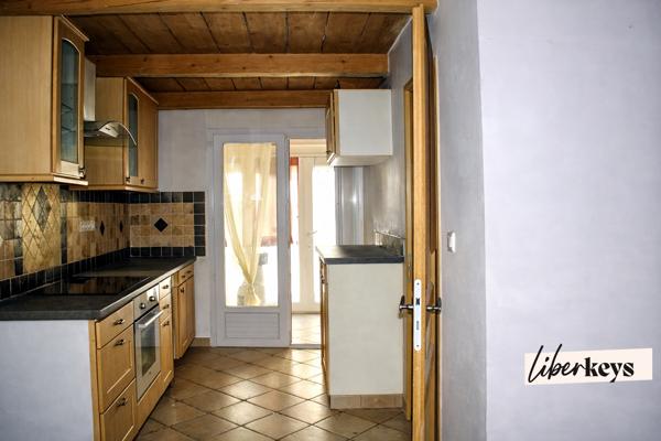 A Rians authentique maison de village Type 4 entièrement rénovée