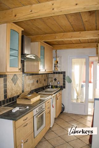A Rians authentique maison de village Type 4 entièrement rénovée