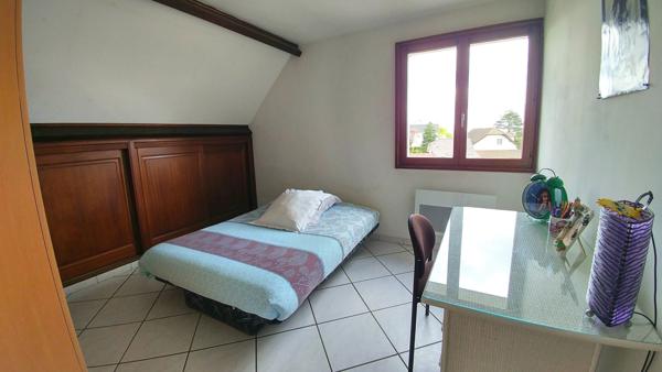 Argenteuil (95100) Rare sur les hauteurs d’Argenteuil – Maison de caractère avec vue panoramique sur Paris, grands volumes et for