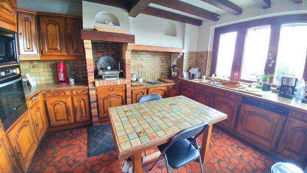 Argenteuil (95100) Rare sur les hauteurs d’Argenteuil – Maison de caractère avec vue panoramique sur Paris, grands volumes et for