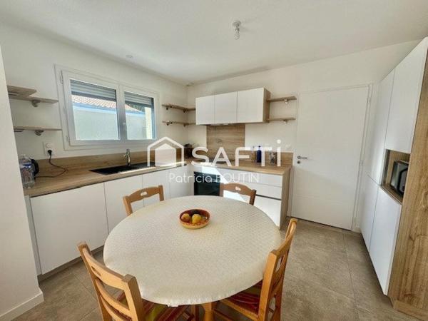 PAVILLON 2023 DE PLAIN PIED 2 CHAMBRES BUREAU ET GARAGE A NIORT !