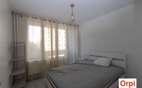 Appartement à vendre    3 pièces • 61,95 m2 Bagnolet