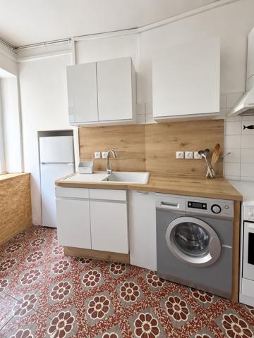 Maison de village 3 pièces à louer Mailhac - 11120 / Réf: 01-4737