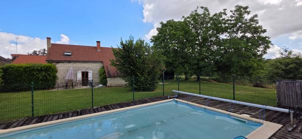 Maison La Roche Posay 5 pièce(s) [REF. 7008]