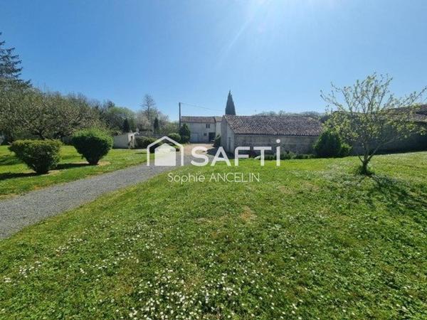 Charmante maison avec dépendances Fontaine Chalendray