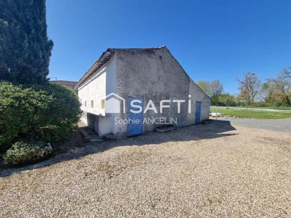 Charmante maison avec dépendances Fontaine Chalendray