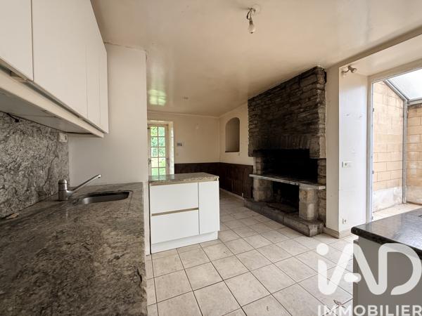 Maison à vendre 10 pièces 222 m² Ducey-Les Chéris