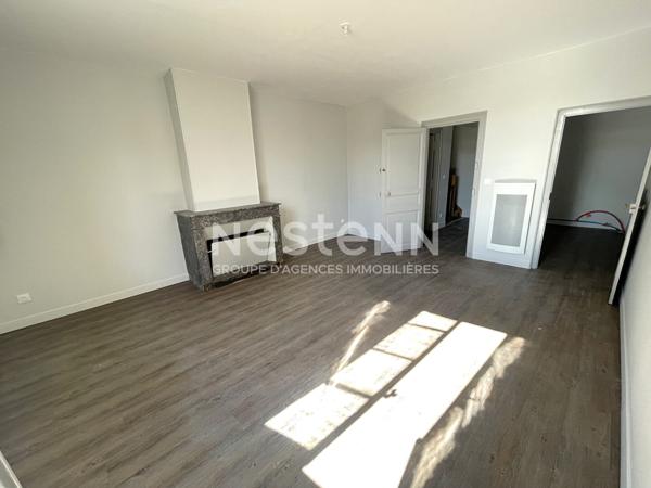 MAISON 3 CHAMBRES À LOUER DANS LE BOURG DE VALENCAY PROCHE COMMERCES