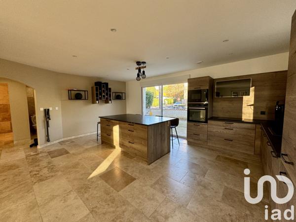 Maison à vendre 5 pièces 87 m² Gond-Pontouvre