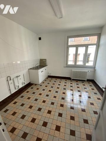 GUINES CENTRE APPARTEMENT DUPLEX F4