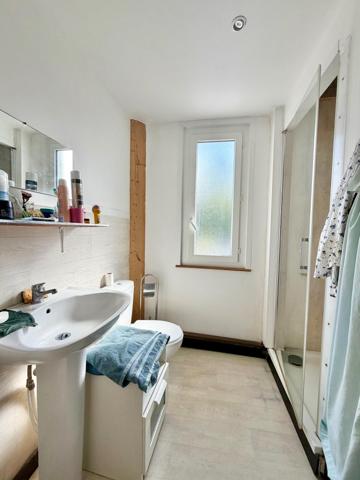 A SOISSONS 02, MAISON DE 67 M2 SUR SOUS-SOL TOTAL ET SON TERRAIN CLOS DE 289 M2.