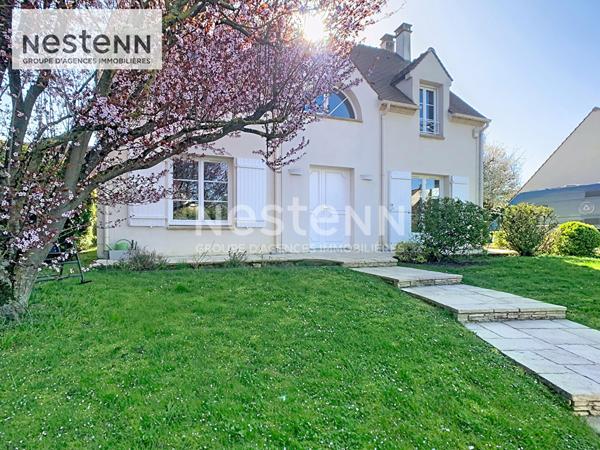 Maison individuelle 130 m² , terrain 551 m², sous-sol total