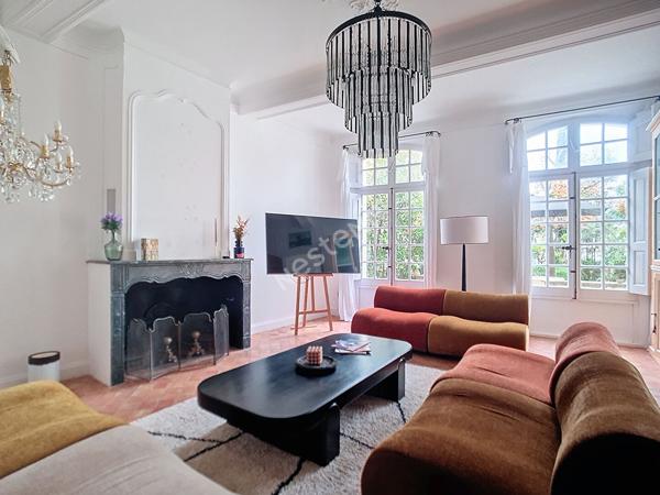 Maison Martigues Prestations luxueuses avec piscine