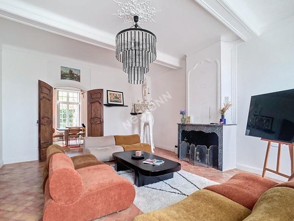 Maison Martigues Prestations luxueuses avec piscine