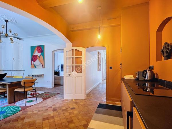 Maison Martigues Prestations luxueuses avec piscine