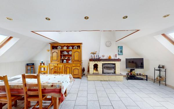 Appartement à vendre    2 pièces • 70 m2 Belfort