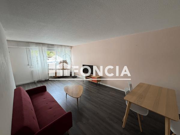 Location Appartement meublé 3 pièces 76 m² - 184 RUE EMILE COMBES Bordeaux 33000