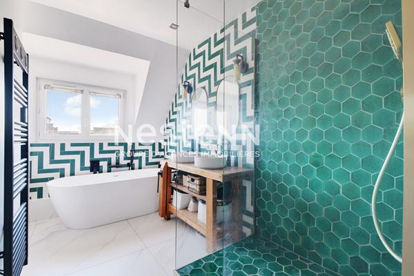 Dernier étage avec Terrasse rooftop de 35 m2 et vue dégagée, Paris 16e - Proche Auteuil - Climatisation Appartement en parfait état - 2/3 chambres