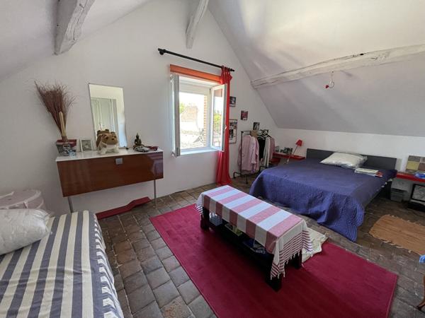 Maison 10 pièces 161.18 m2
