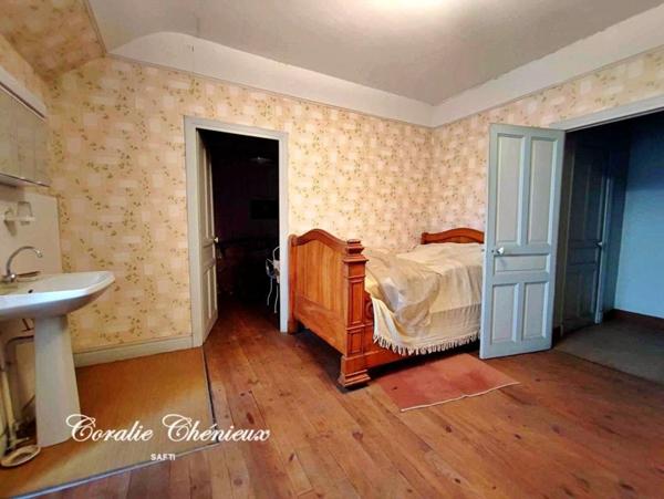 Grande maison à rénover