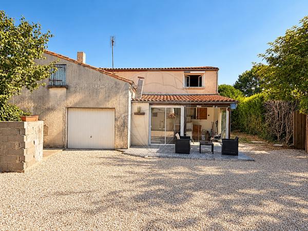 Maison 3 chambre(s) à vendre - Étaules, Charente-Maritime - 17