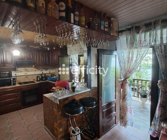 Maison 7 pièces - 141 m²