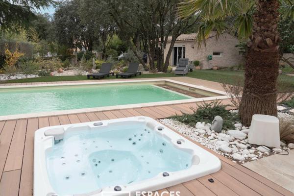 Villa avec piscine au cadre idyllique entre Uzès et Nîmes