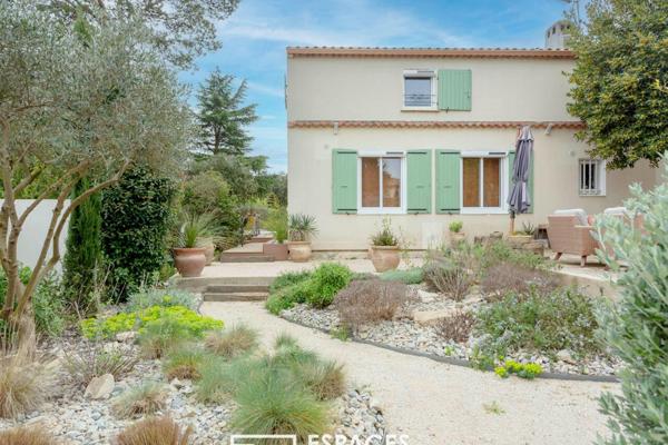 Villa avec piscine au cadre idyllique entre Uzès et Nîmes