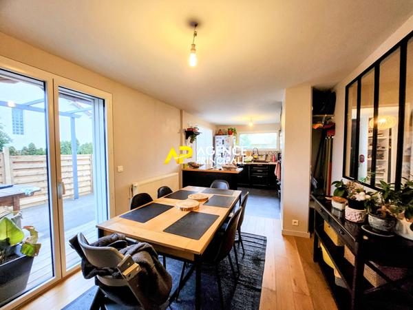 A ARGENTEUIL, Marché des Côteaux, Maison 6 pièces, 4 chambres, 2 bureaux de 135m² . €449 900 ** - Référence 4369