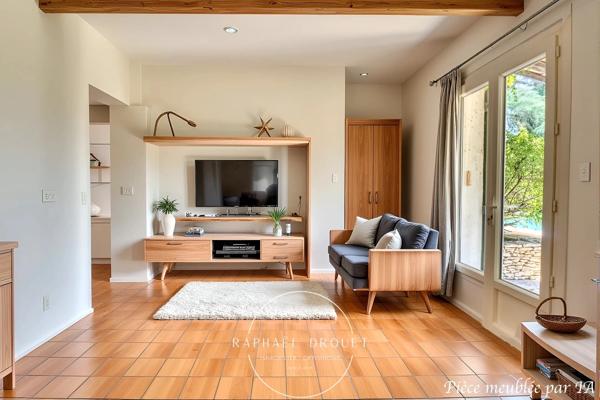 AU CŒUR DE LA CAMPAGNE DU LUBERON – PROPRIETE DE 208 M2 AVEC PISCINE SUR 5600 M2 DE TERRAIN