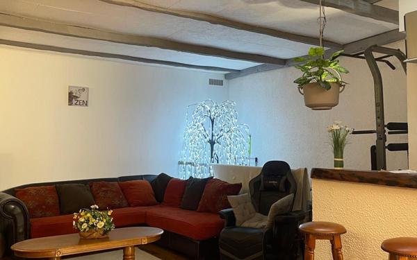 Maison à vendre    6 pièces •  Donzère