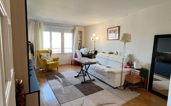 Appartement à vendre    2 pièces • 51 m2 Asnières-sur-Seine