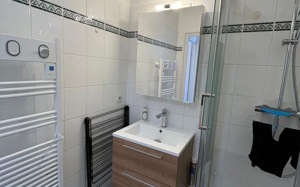 Appartement à vendre    2 pièces • 51 m2 Asnières-sur-Seine