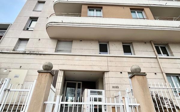 Appartement à vendre    2 pièces • 51 m2 Asnières-sur-Seine