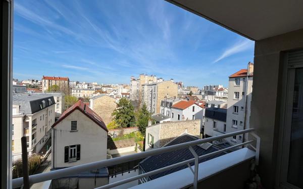 Appartement à vendre    2 pièces • 51 m2 Asnières-sur-Seine