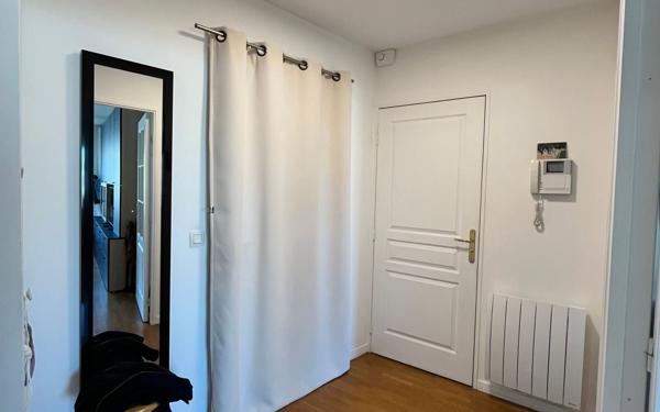 Appartement à vendre    2 pièces • 51 m2 Asnières-sur-Seine