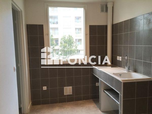 Location Appartement 4 pièces 71.74 m² - 5 A 11 AVENUE DE ROBINSON Chatenay Malabry 92290