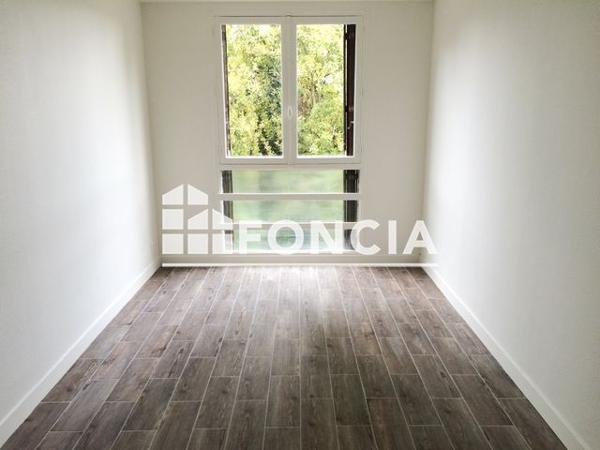 Location Appartement 4 pièces 71.74 m² - 5 A 11 AVENUE DE ROBINSON Chatenay Malabry 92290