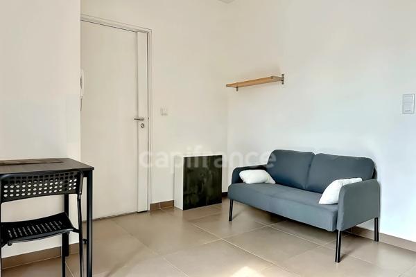 Appartement à louer 2 pièces en excellent état LES RIGOLLOTS - FONTENAY SOUS BOIS (94) - Bail meublé