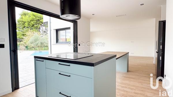 House for sale 5 rooms 145 m² Saint-Hippolyte