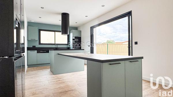 House for sale 5 rooms 145 m² Saint-Hippolyte